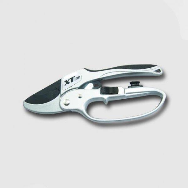 Nůžky zahradnické XT93096 s rohatkou 205mm